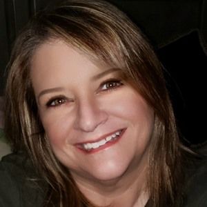 Meet your Posher, Dawne